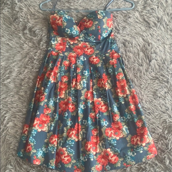 Blue floral mini dress - Picture 1 of 1